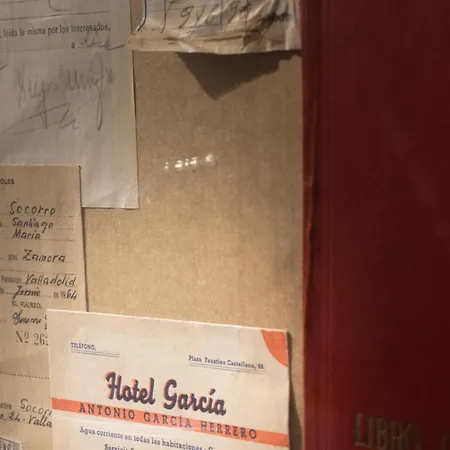 La Antigua Fonda Apartment *